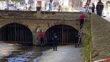 quais de la fontaine nîmes