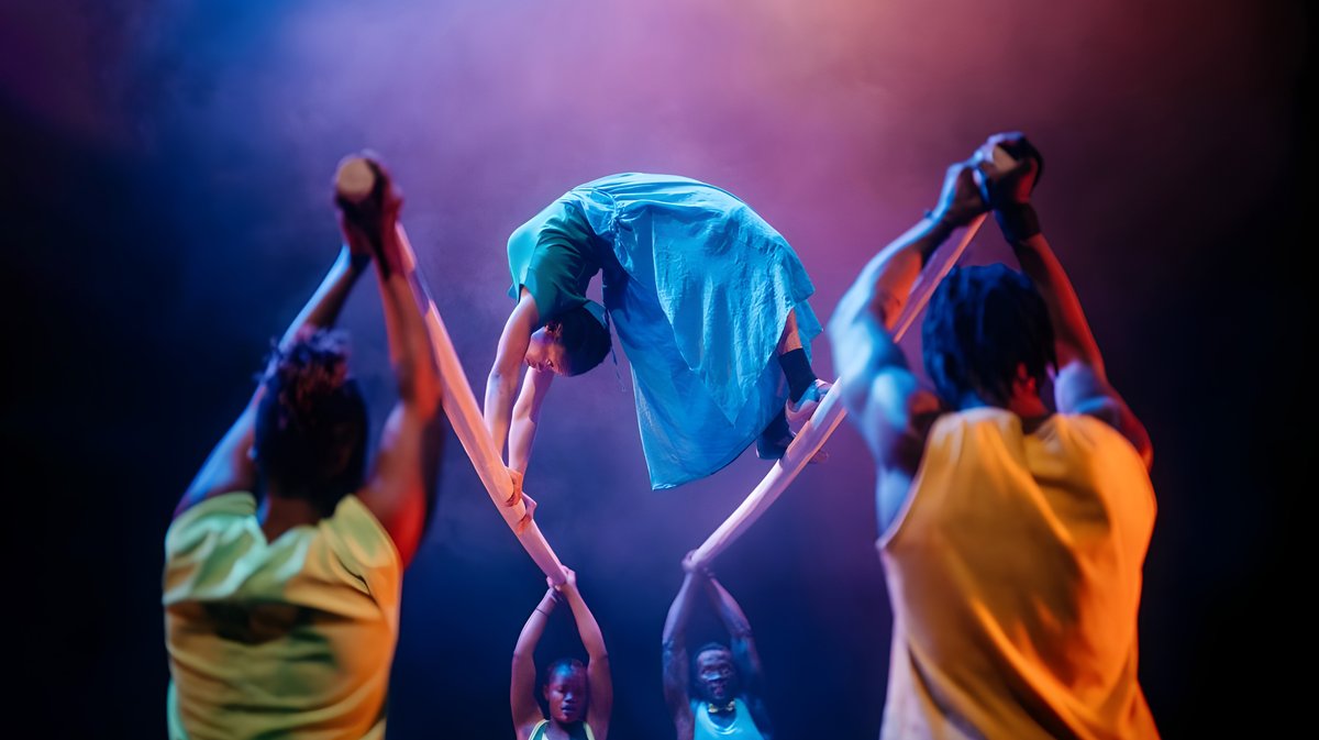 Yongoyély par le circus Baobab