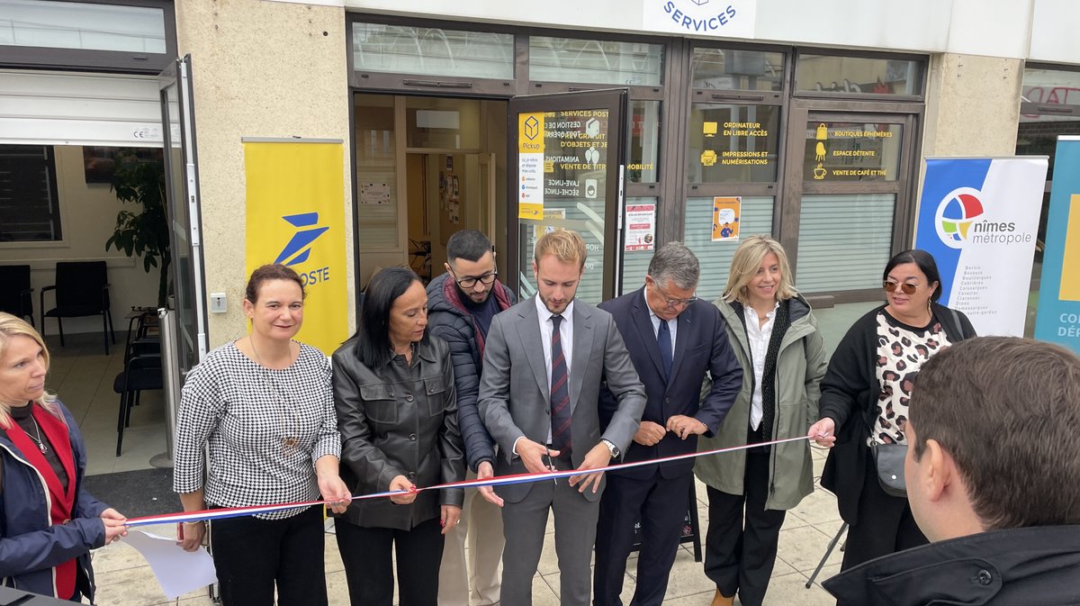 La Poste Place des Services à Pissevin Trait d'Union (Photo Anthony Maurin)