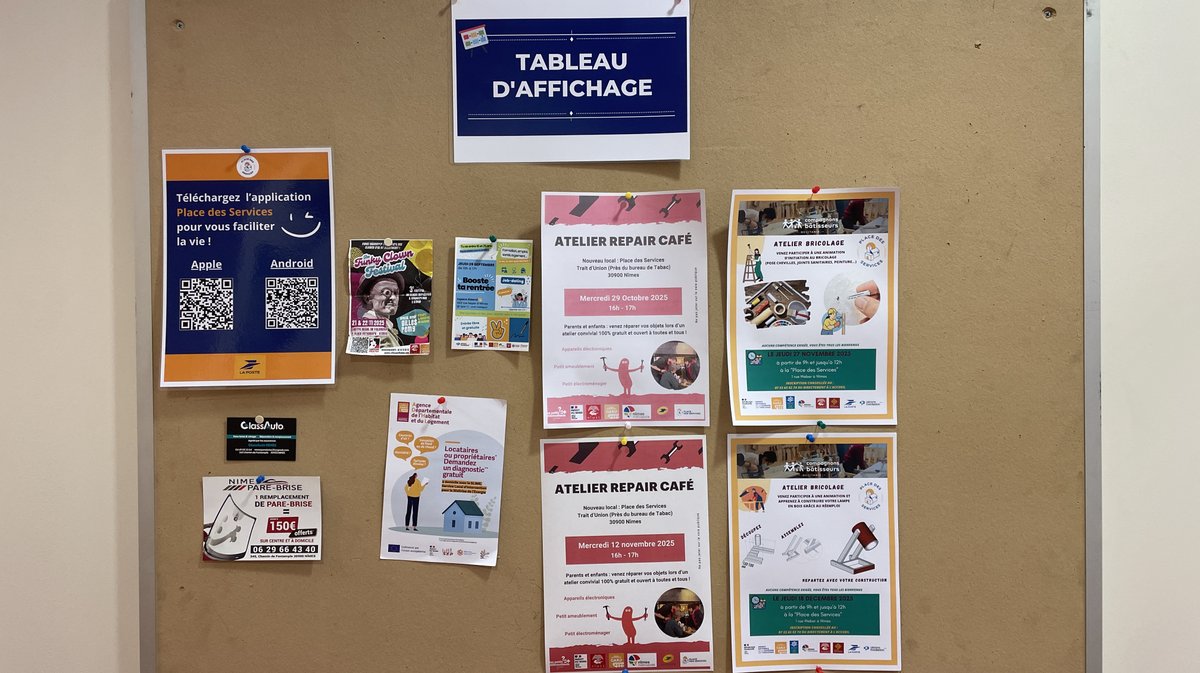 La Poste Place des Services à Pissevin Trait d'Union (Photo Anthony Maurin)