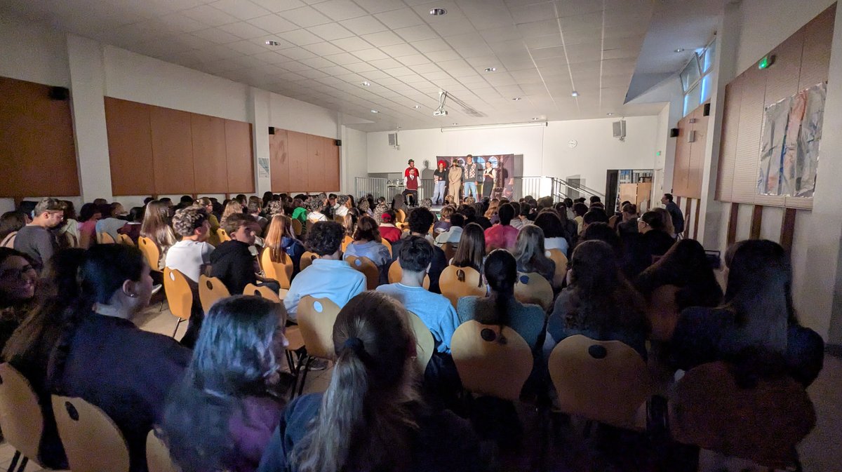 Erasmus avec "Tous en scène pour les langues" (Photo Coll Albert-Camus)