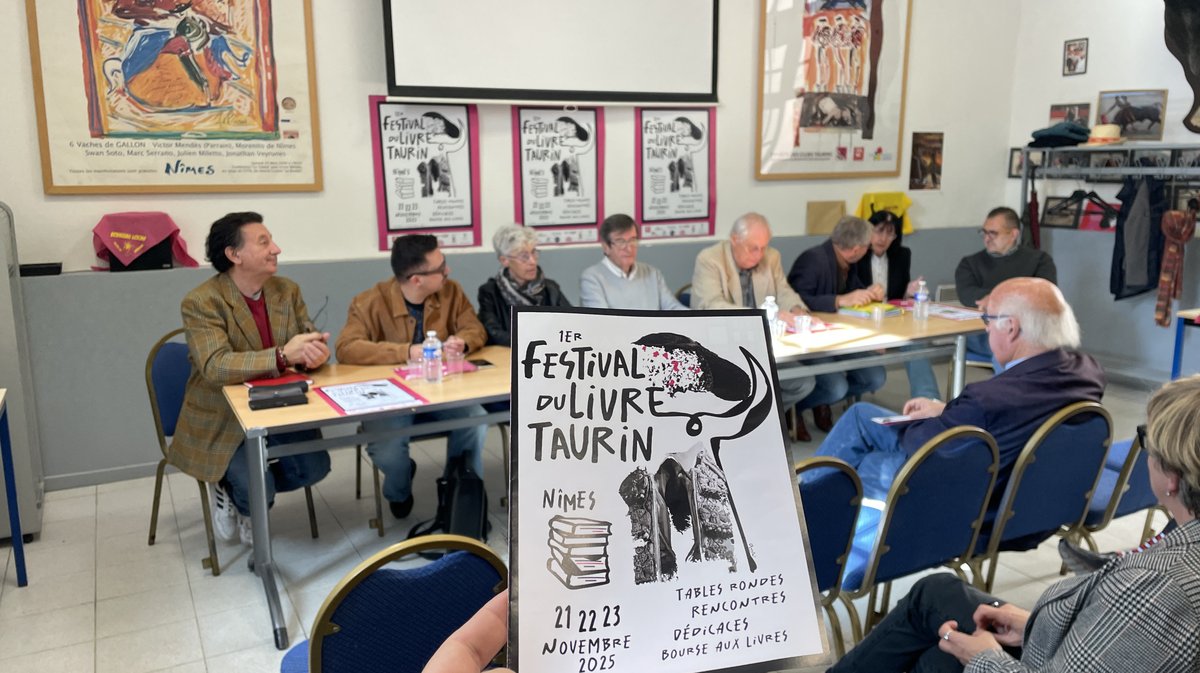 Une partie du programme du festival du livre taurin Nîmes (Photo Anthony Maurin)