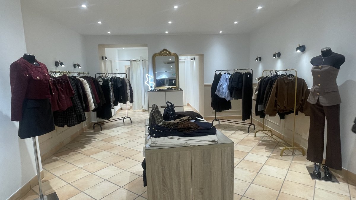 Dress by N bagnols/Cèze