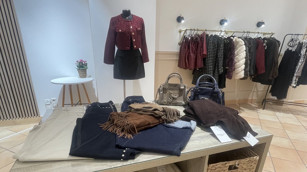 Dress by N Bagnols/Cèze