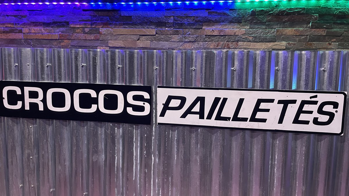 Crocos pailletés drapeaux LGBTQ+ Le Dancin' (Photo Anthony Maurin)