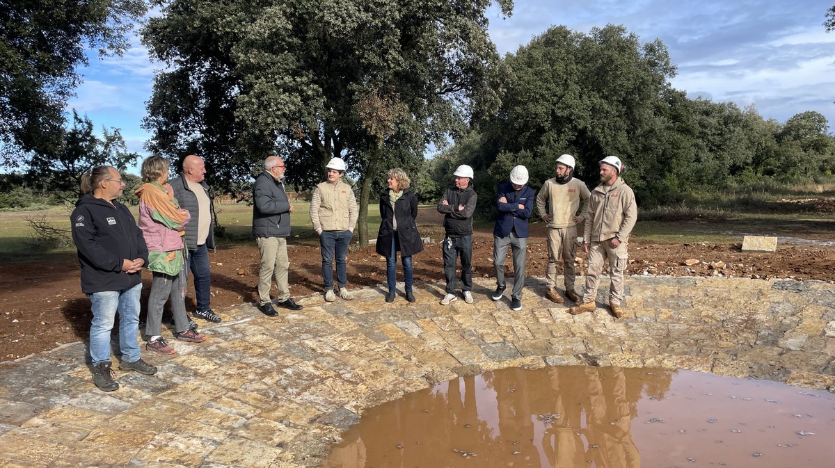 La lavogne de Cabrières est pensée par le Syndicat mixte des gorges du Gardon, financée par le fonds européen LIFE Terra Musiva et créée par l'entreprise Sele (Photo Anthony Maurin)
