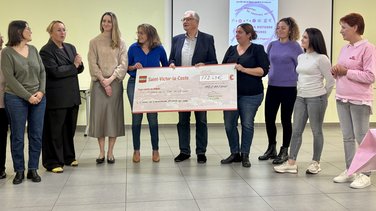 Histoire de seins repas solidaire Saint-Victor-La-Coste