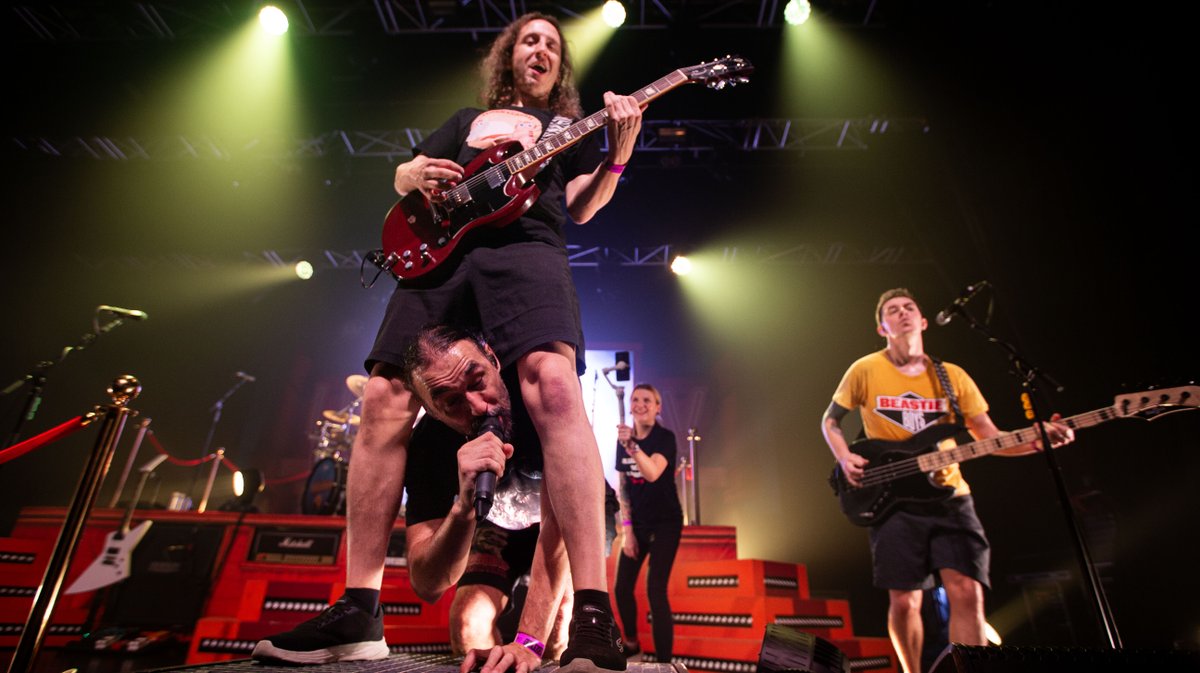 Paloma ultra vomit (yp)