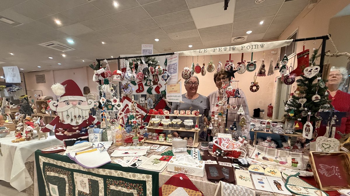 marché des créateurs Sauveterre