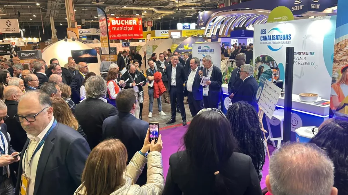 Les Canalisateurs - 1000 fontaines pour Mayotte