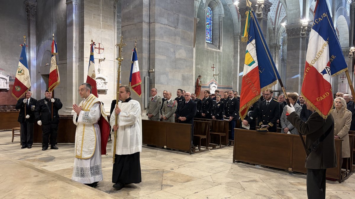 sainte-geneviève gendarmes église saint-paul 2025
