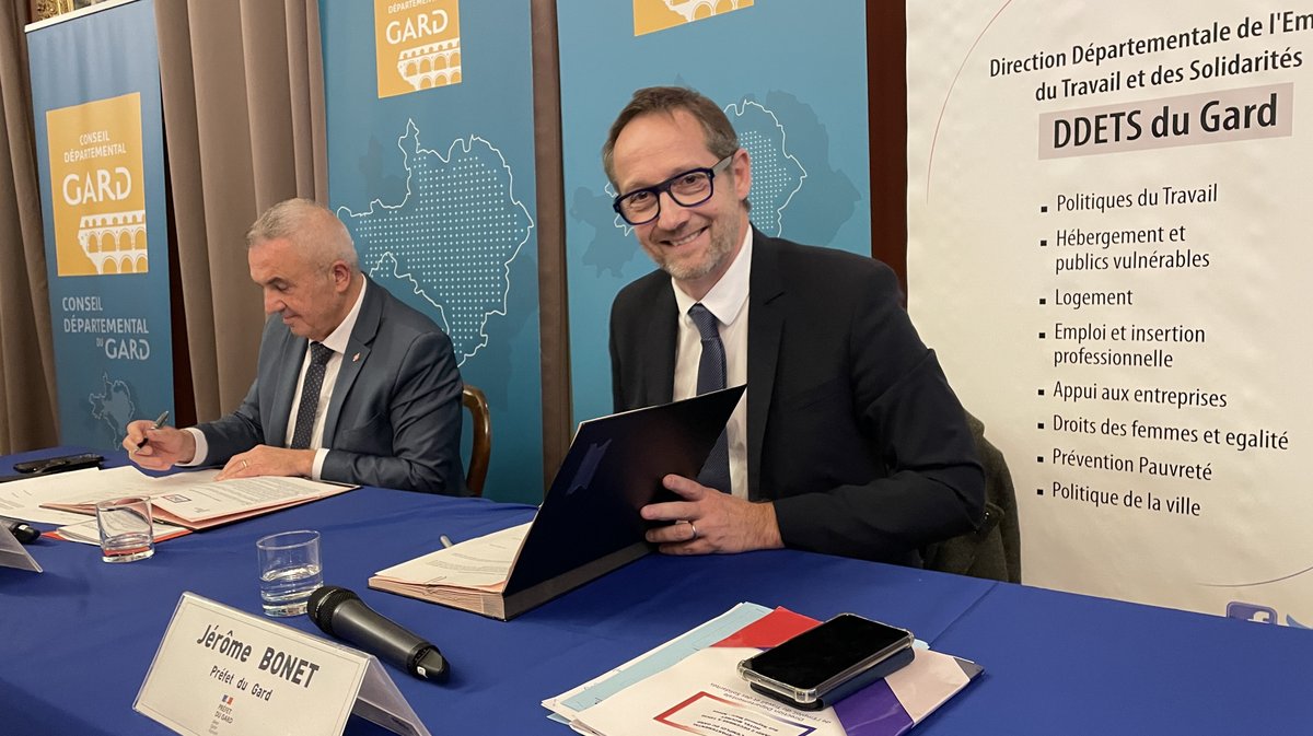Signature État Département Convention insertion emploi et Contrat local de solidarité Rémi Nicolas Jérôme Bonet décembre 2025 (Photo Anthony Maurin)