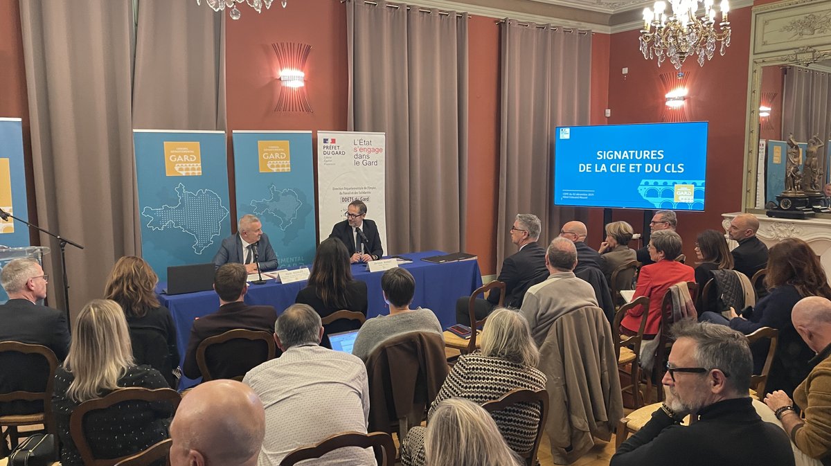 Signature État Département Convention insertion emploi et Contrat local de solidarité Rémi Nicolas Jérôme Bonet décembre 2025 (Photo Anthony Maurin)