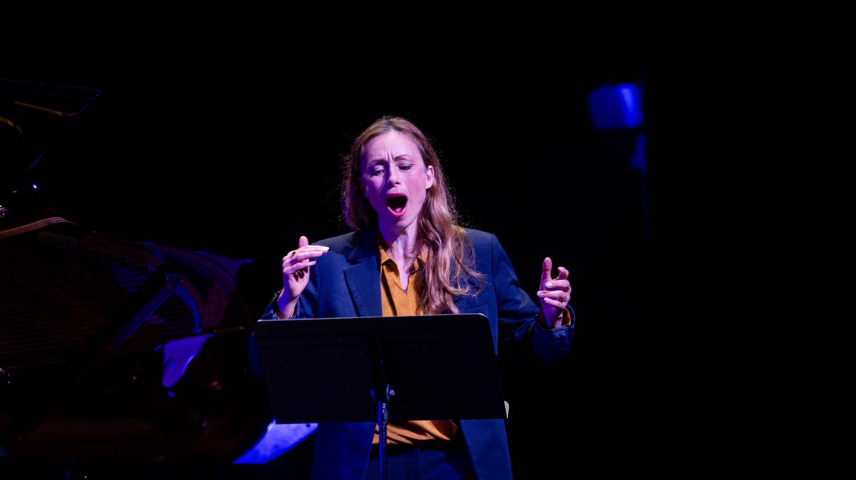 volques saunders (yp)