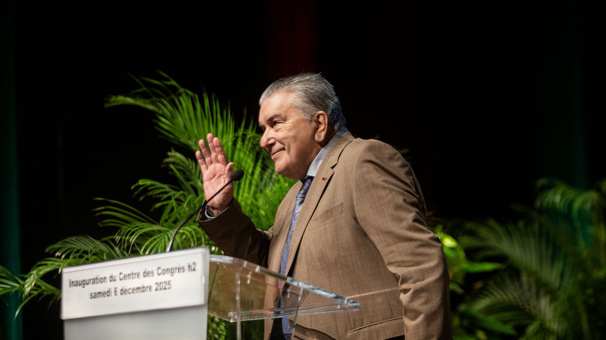 Centre des congres nimes inauguration fournier proust delga(yp)