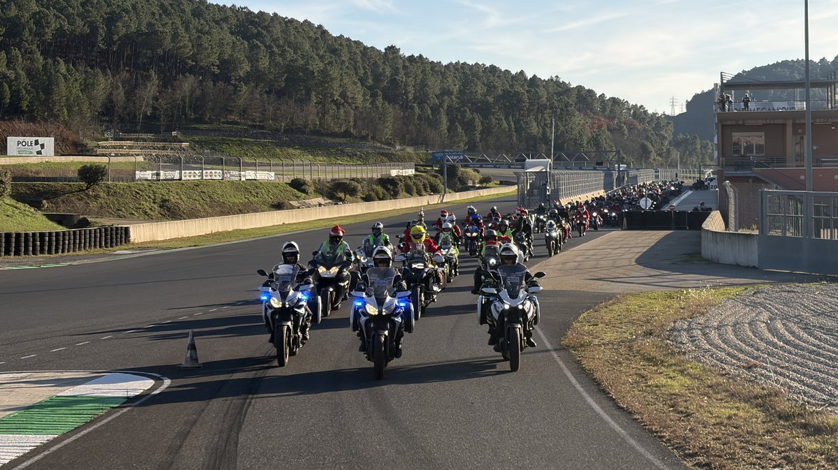 Balade des Pères & Mères Noël à moto