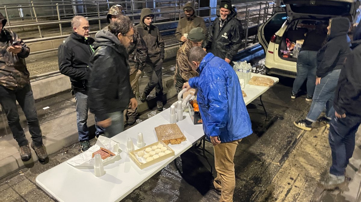 Manif agriculteurs Nîmes décembre autoroute 2025 (Photo Anthony Maurin)