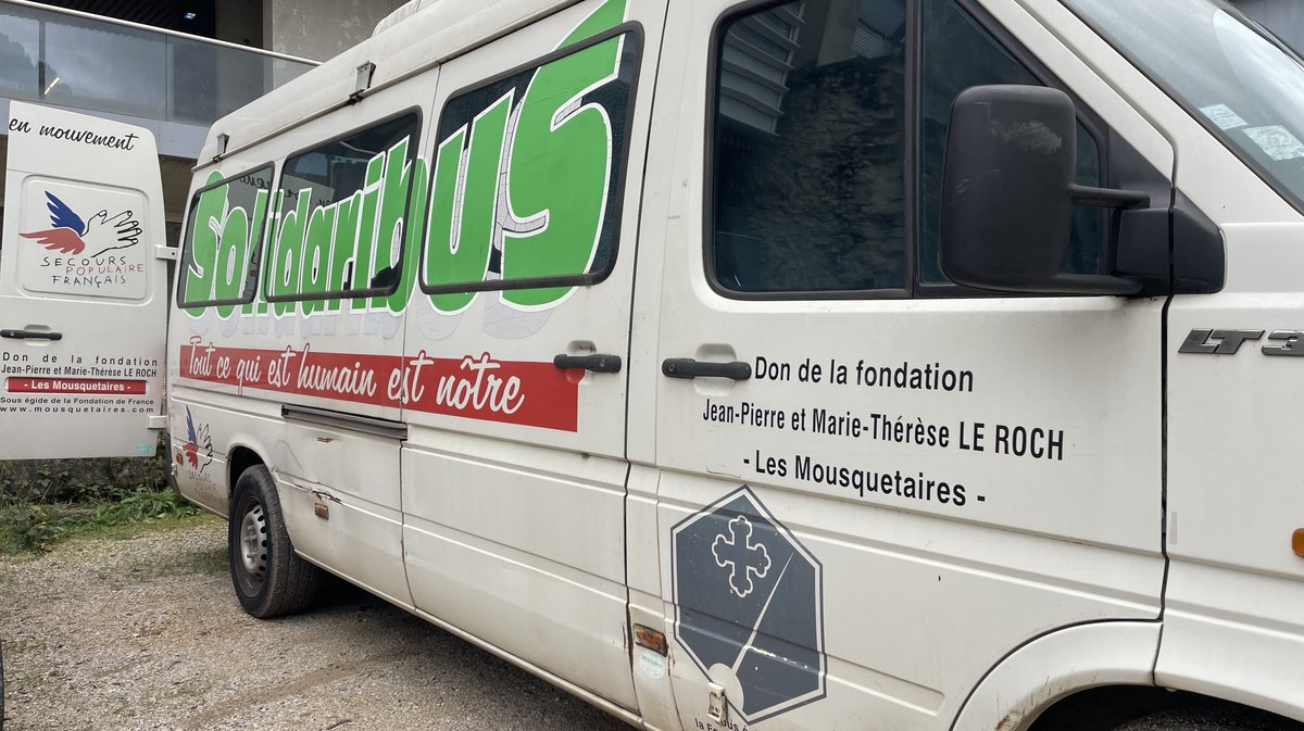 Le Secours populaire est à Nîmes université pour une distribution de colis festifs (Photo Anthony Maurin 2025)