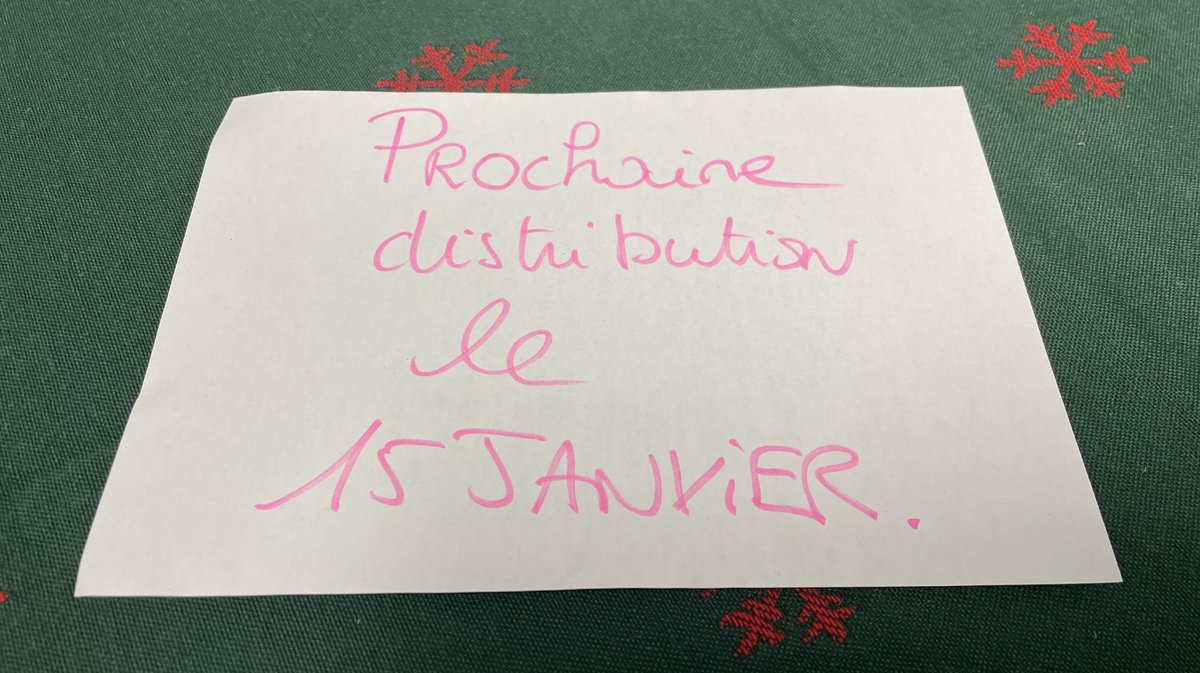 Le Secours populaire est à Nîmes université pour une distribution de colis festifs (Photo Anthony Maurin 2025)