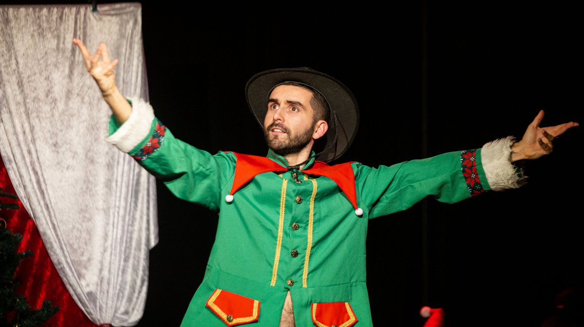 lorenzo theodore pere noel a tout prix telemac theatre (yp)