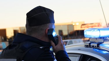 gendarme téléphone