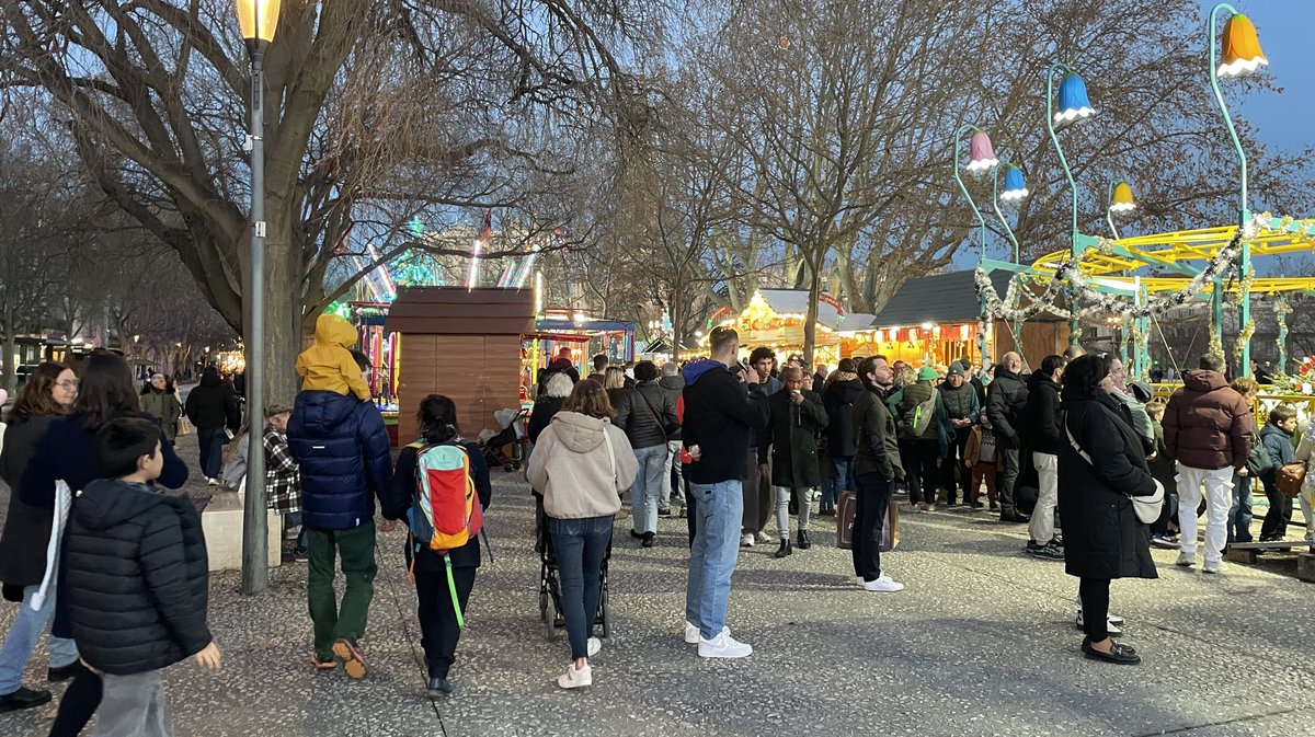Noël à Nîmes, patinoire, manèges et gourmandises pour finir 2025 et attaquer 2026 (Photo Anthony Maurin)