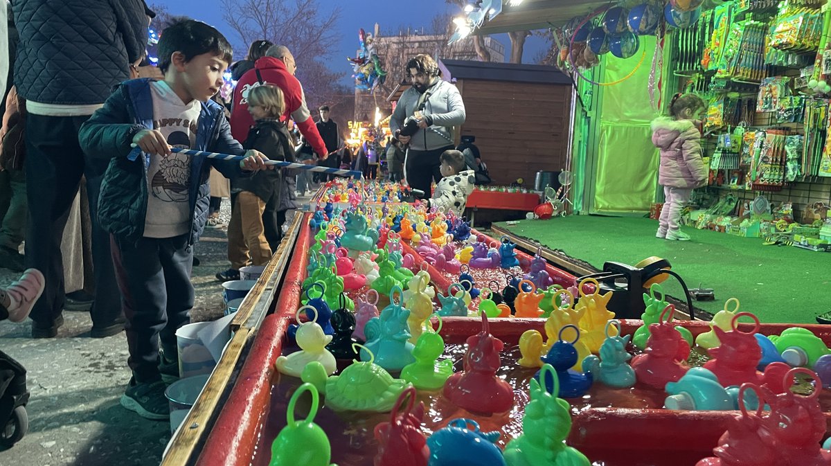 Noël à Nîmes, patinoire, manèges et gourmandises pour finir 2025 et attaquer 2026 (Photo Anthony Maurin)