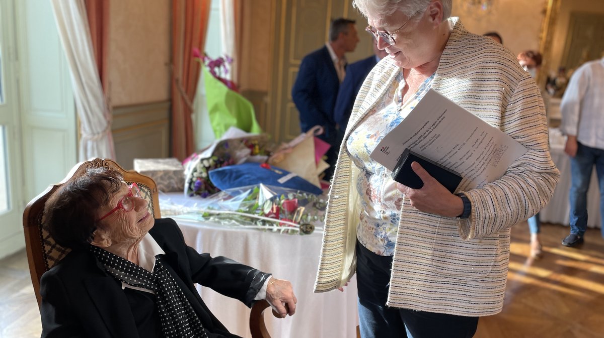 Andrée Julien lors de la cérémonie pour son grade d'officier de la Légion d'honneur en 2022 (Photo Archives Anthony Maurin)