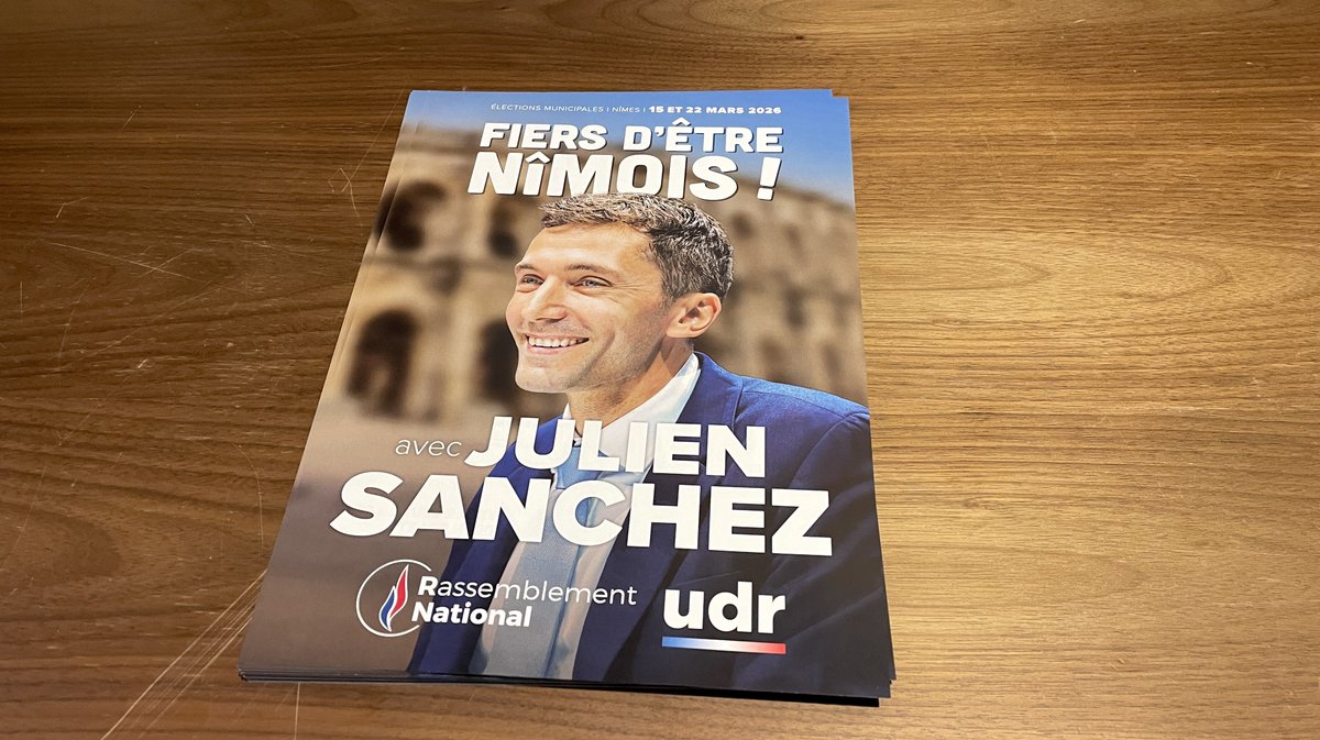 Julien Sanchez, Sylvie Josserand et Yoann Gillet lanceent la liste "Fiers d'être Nîmois" pour le Rassemblement National aux municipales de 2026 à Nîmes (Photo Anthony Maurin)