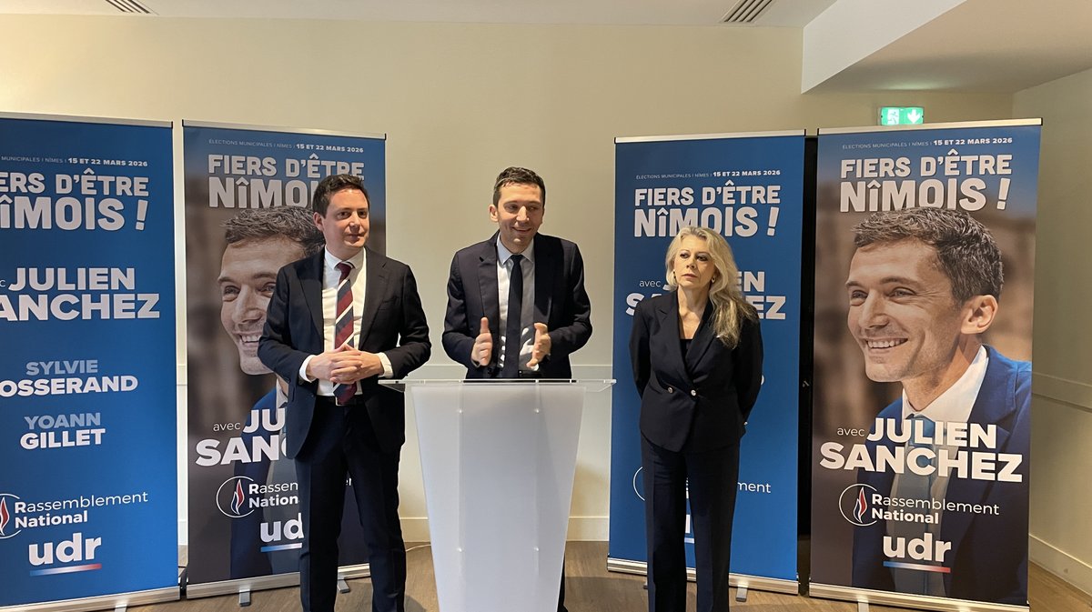 Julien Sanchez, Sylvie Josserand et Yoann Gillet lanceent la liste "Fiers d'être Nîmois" pour le Rassemblement National aux municipales de 2026 à Nîmes (Photo Anthony Maurin)