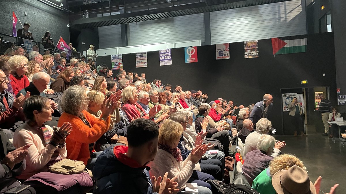 Liste LFI Nîmes écologique et solidaire municipales de 2026 à Nîmes venue de Manuel Bompard (Photo Anthony Maurin)
