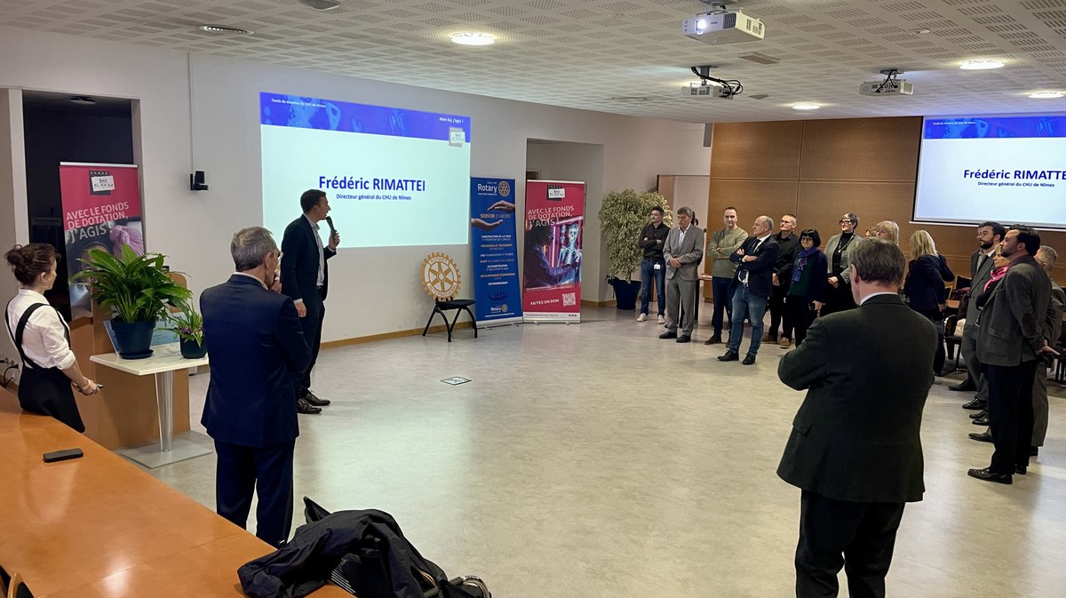 Pour le projet Quantum/Nemausa, le Rotary club Nemausus remet un chèque de 12 000 euros au fonds de dotation du CHU de Nîmes (Photo Anthony Maurin)