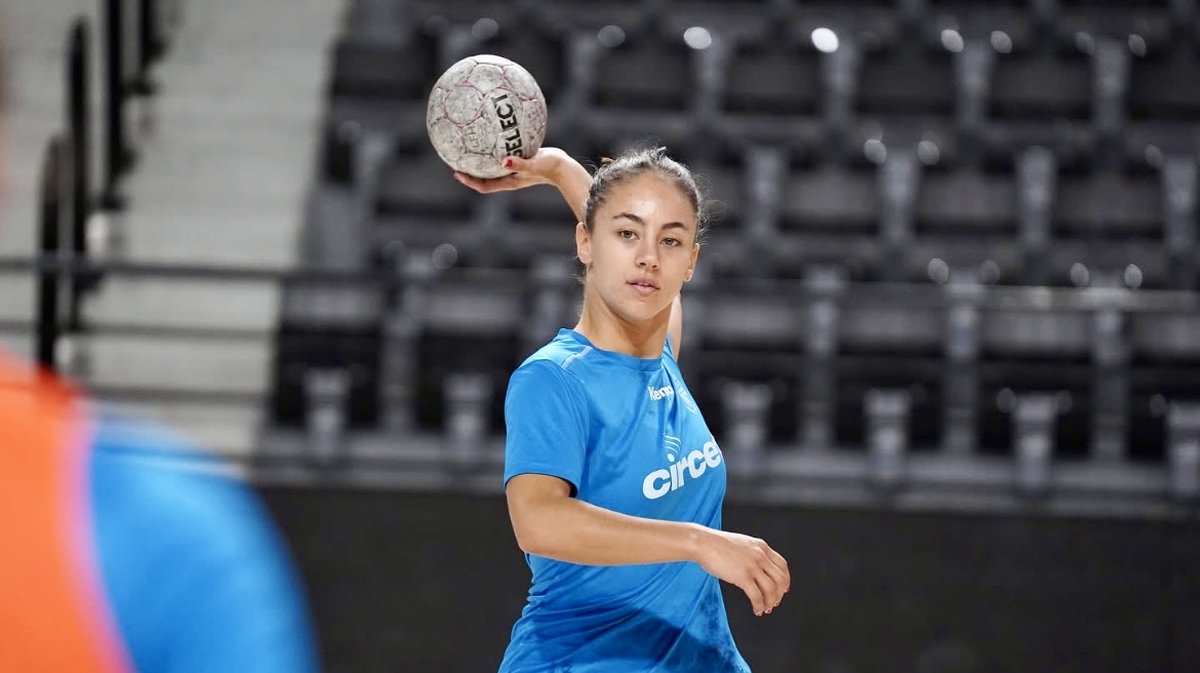 Eva Giustiniani handballeuse pro