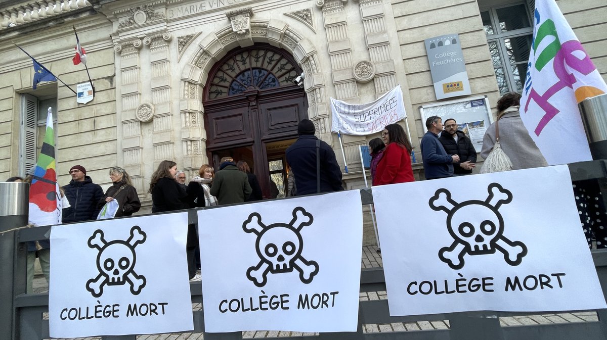 Opération collège mort pour Feuchères à Nîmes  (Photo Anthony Maurin)