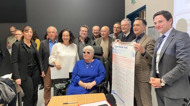 La signature de la Charte Romain Jacob à l'IFMS de Nîmes (Photo Anthony Maurin)