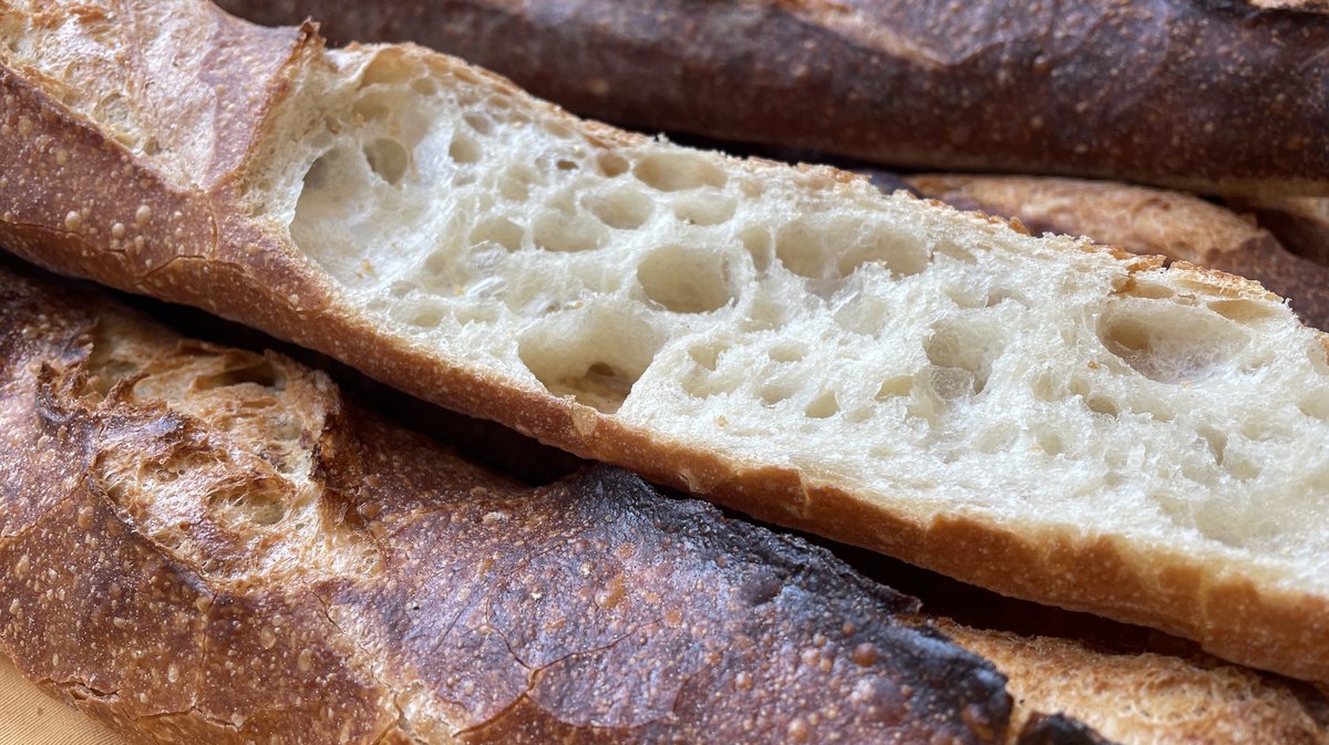 La fédération des boulangers et boulanger-pâtissiers du Gard organise ses concours du meilleur croissant au beurre et de la meilleure baguette de tradition française (Photo Anthony Maurin)
