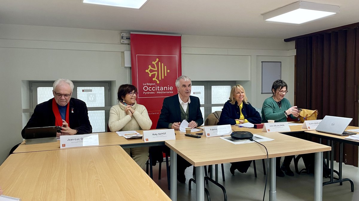 Jean-Luc Gibelin, Katy Guyot, Fabrice Verdier, Julie Delalonde et Aurélie Genolher (photo Anthony Maurin)IMG_0785