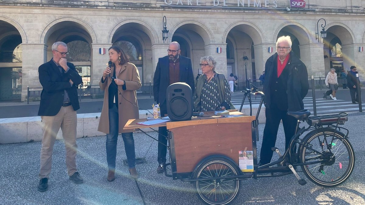 Ce matin devant la gare de Nîmes centre
