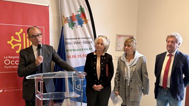 Inauguration cantine Aigues-Vives