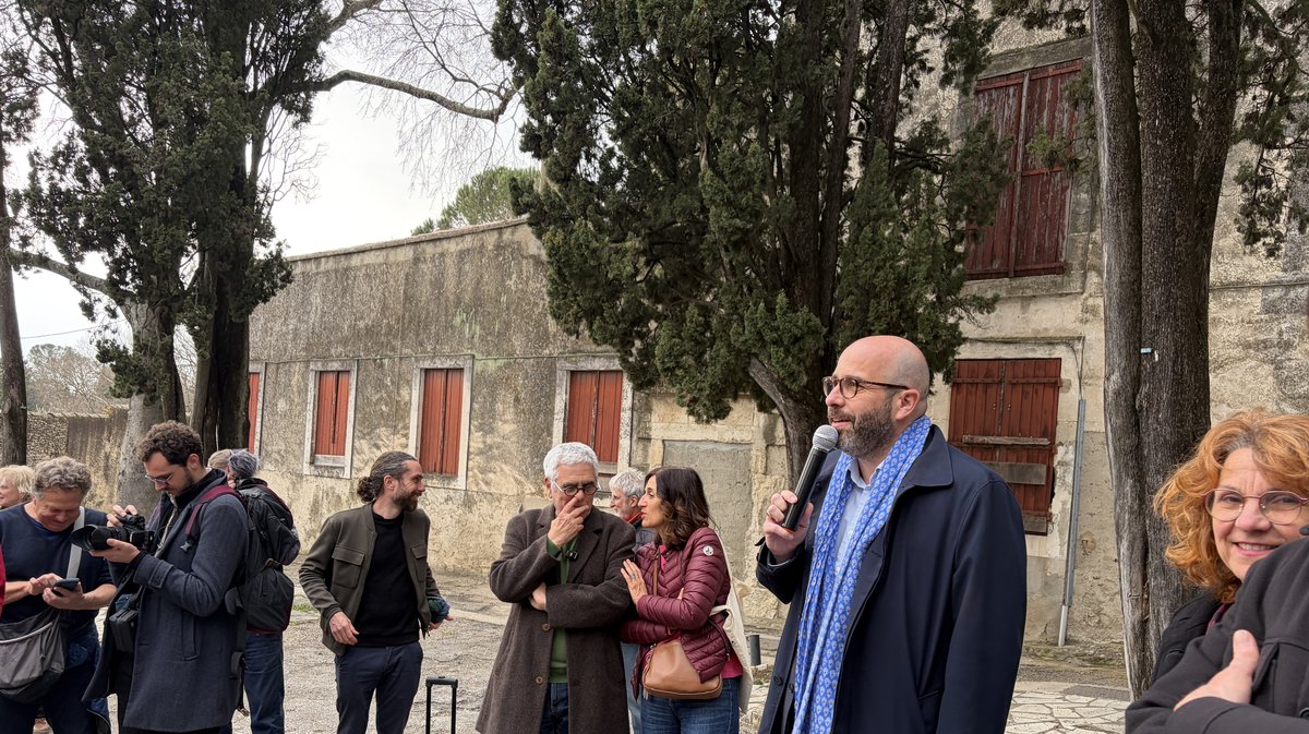Devant la maison Saurel