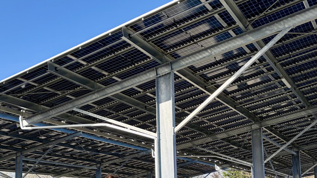 Ombrières photovoltaïques Laudun-l'Ardoise