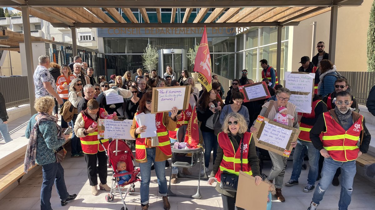 Grève des assistants familiaux du Département du Gard (Photo Anthony Maurin)