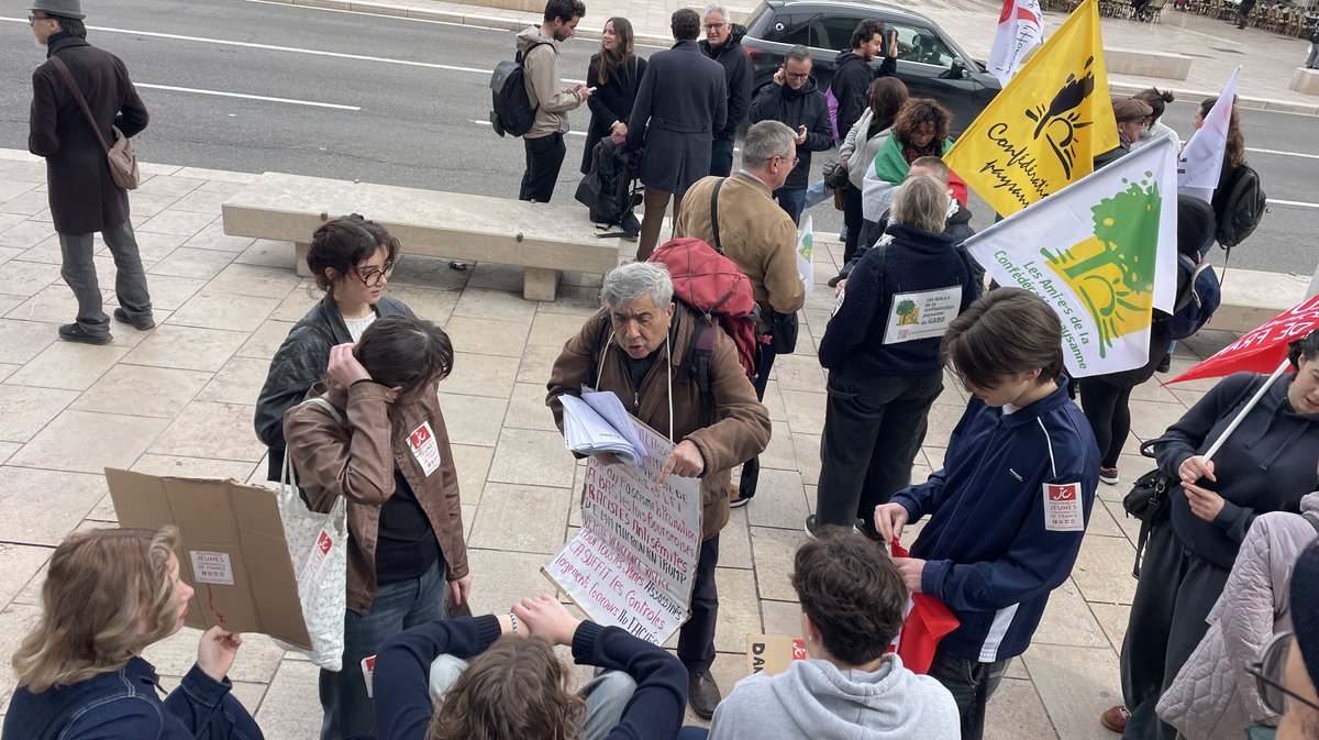 Manif contre le racisme, les fascistes et les violences d’État (Photo Anthony Maurin)