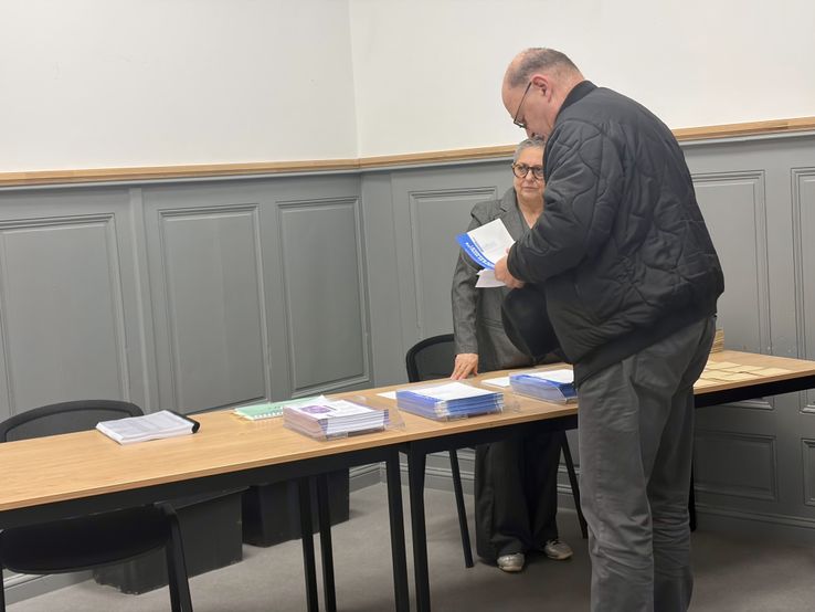 Le Père Mellet a voté tôt ce dimanche 22 mars au second tour des municipales.