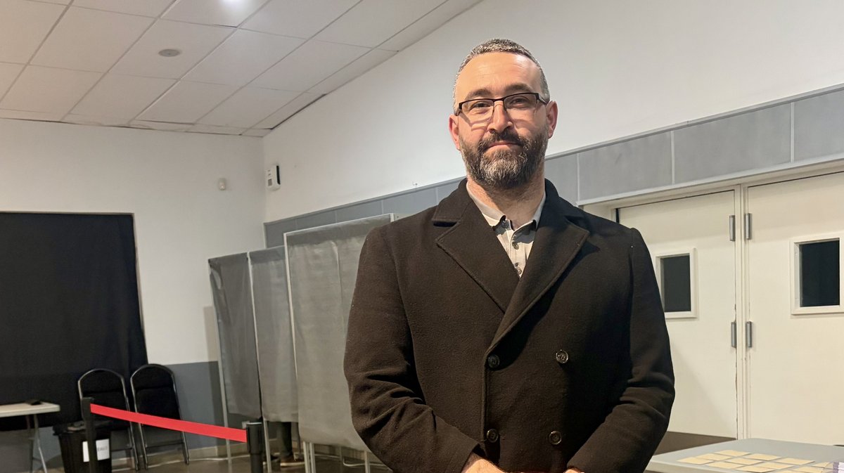 Le candidat Jérôme Jackel a voté au bureau numéro 2.