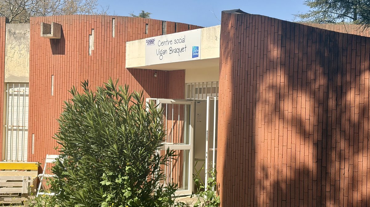 Yoga du rire à Mosaïque en Cèze