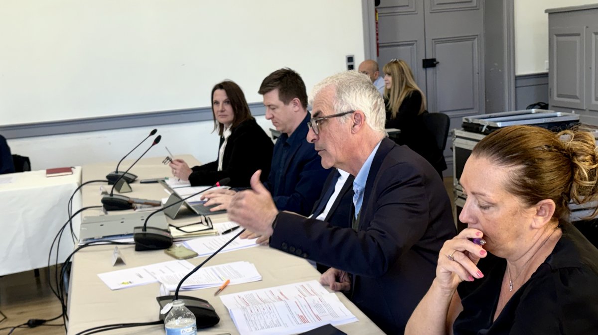 Conseil municipal Uzès