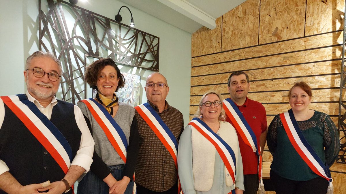 Julie Lopez-Dubreuiil entourée de ses adjoints