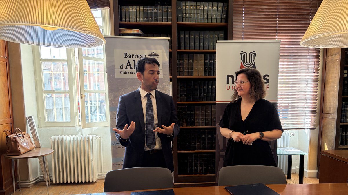 Aude Guiraudou-Samson et le président de Nîmes Université Benoit Roig