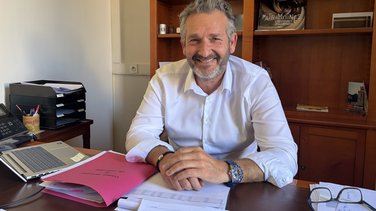 Le nouveau maire de Sommières, Stéphane Porret